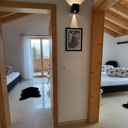 公寓 Chasa Scandella Monica