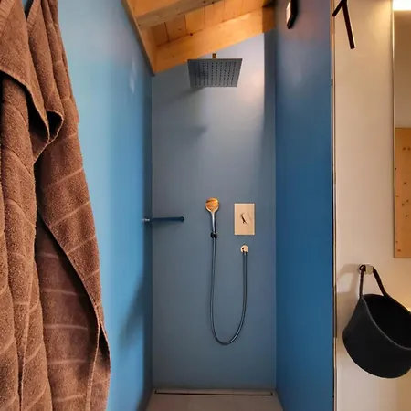 Chasa Scandella Monica * 散特