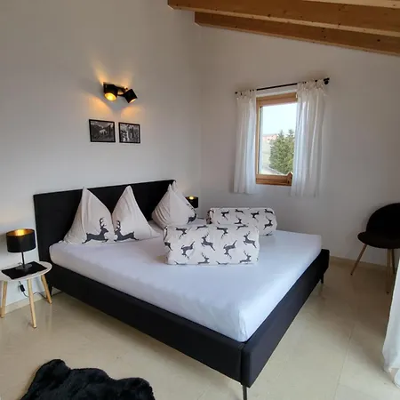 Chasa Scandella Monica Apartmán Sent