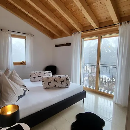 Chasa Scandella Monica Apartmán *