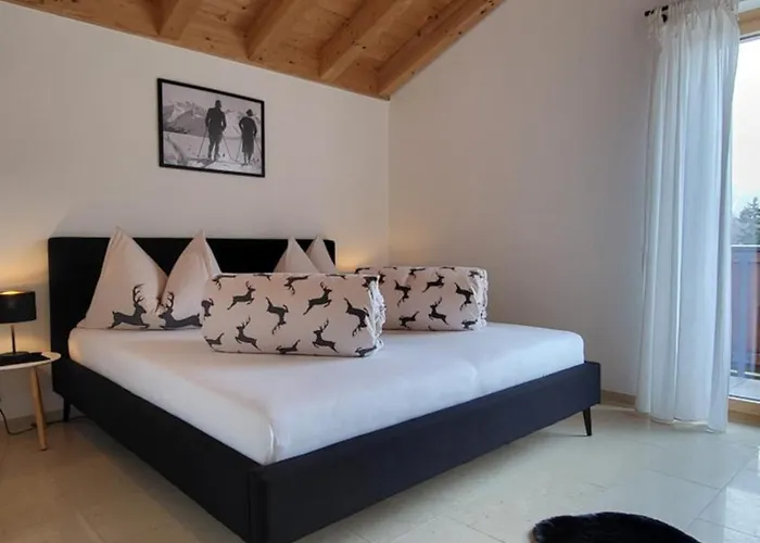 Chasa Scandella Monica Sent GR